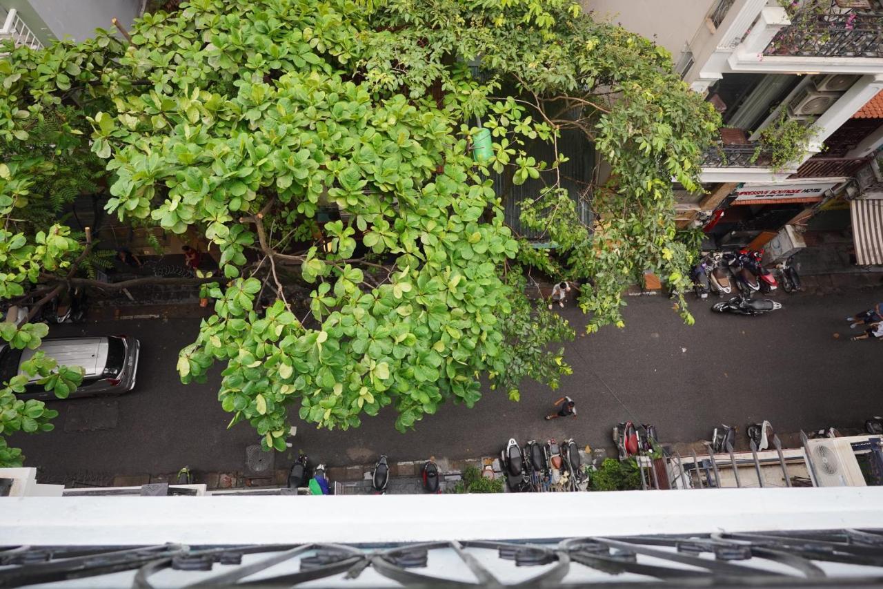 Hanoi Capital Premium Hotel Exterior photo