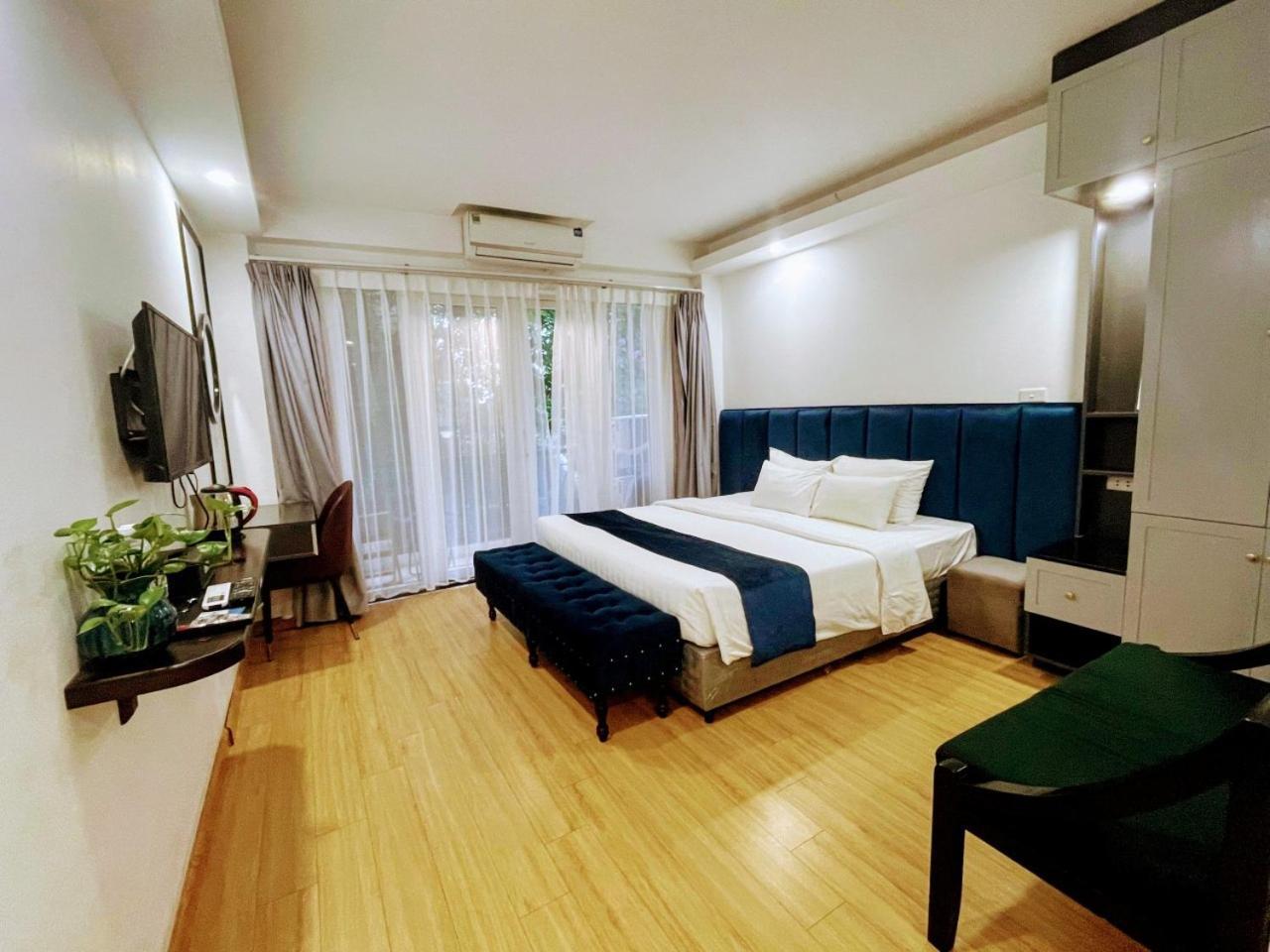 Hanoi Capital Premium Hotel Exterior photo